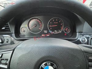 Xe BMW 5 Series 520i 2012