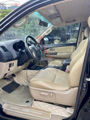 Xe Toyota Fortuner 2.7V 4x2 AT 2015