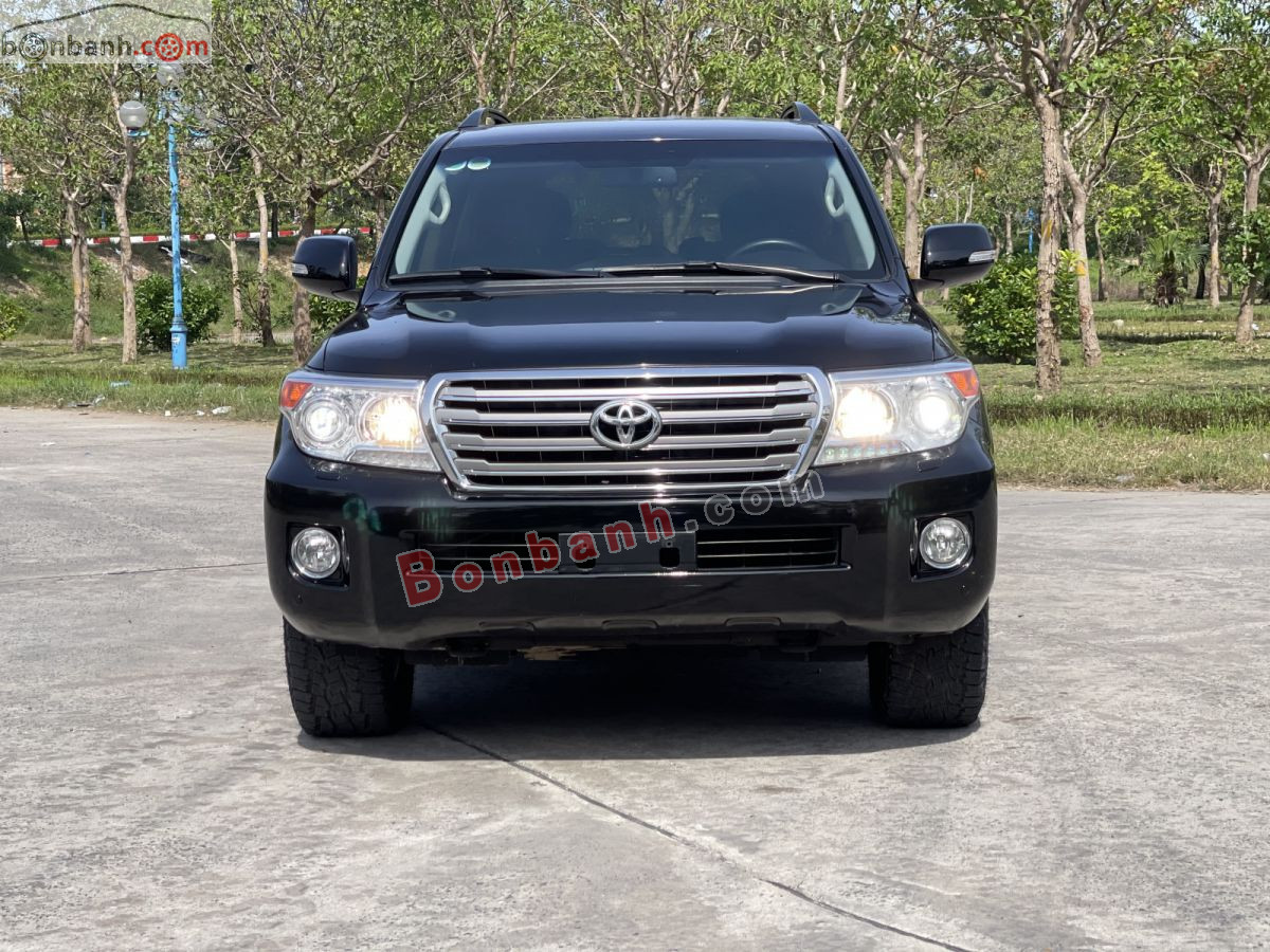 Toyota Land Cruiser VX 4.6 V8 2014