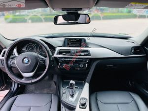 Xe BMW 3 Series 320i 2015