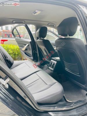 Xe BMW 3 Series 320i 2015