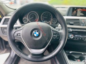 Xe BMW 3 Series 320i 2015