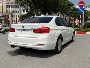 Xe BMW 3 Series 320i 2015