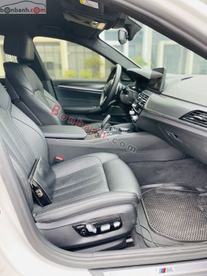 Xe BMW 5 Series 520i M Sport 2021