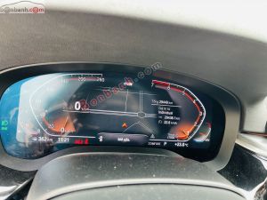 Xe BMW 5 Series 520i M Sport 2021