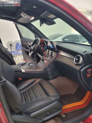 Xe Mercedes Benz GLC 300 4Matic 2020
