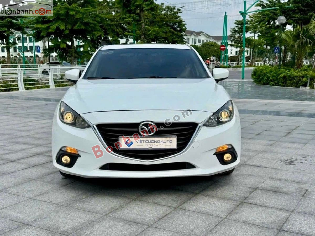 Mazda 3 1.5 AT 2016