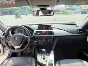 Xe BMW 3 Series 320i 2015