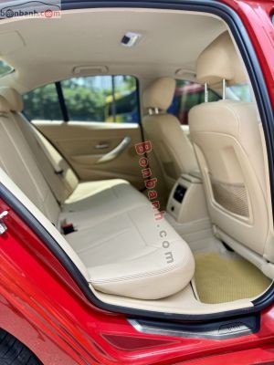 Xe BMW 3 Series 320i 2016