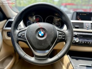 Xe BMW 3 Series 320i 2016