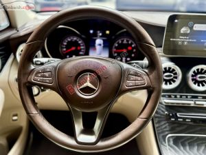 Xe Mercedes Benz GLC 300 4Matic 2019