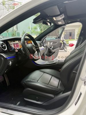 Xe Mercedes Benz E class E300 AMG 2022