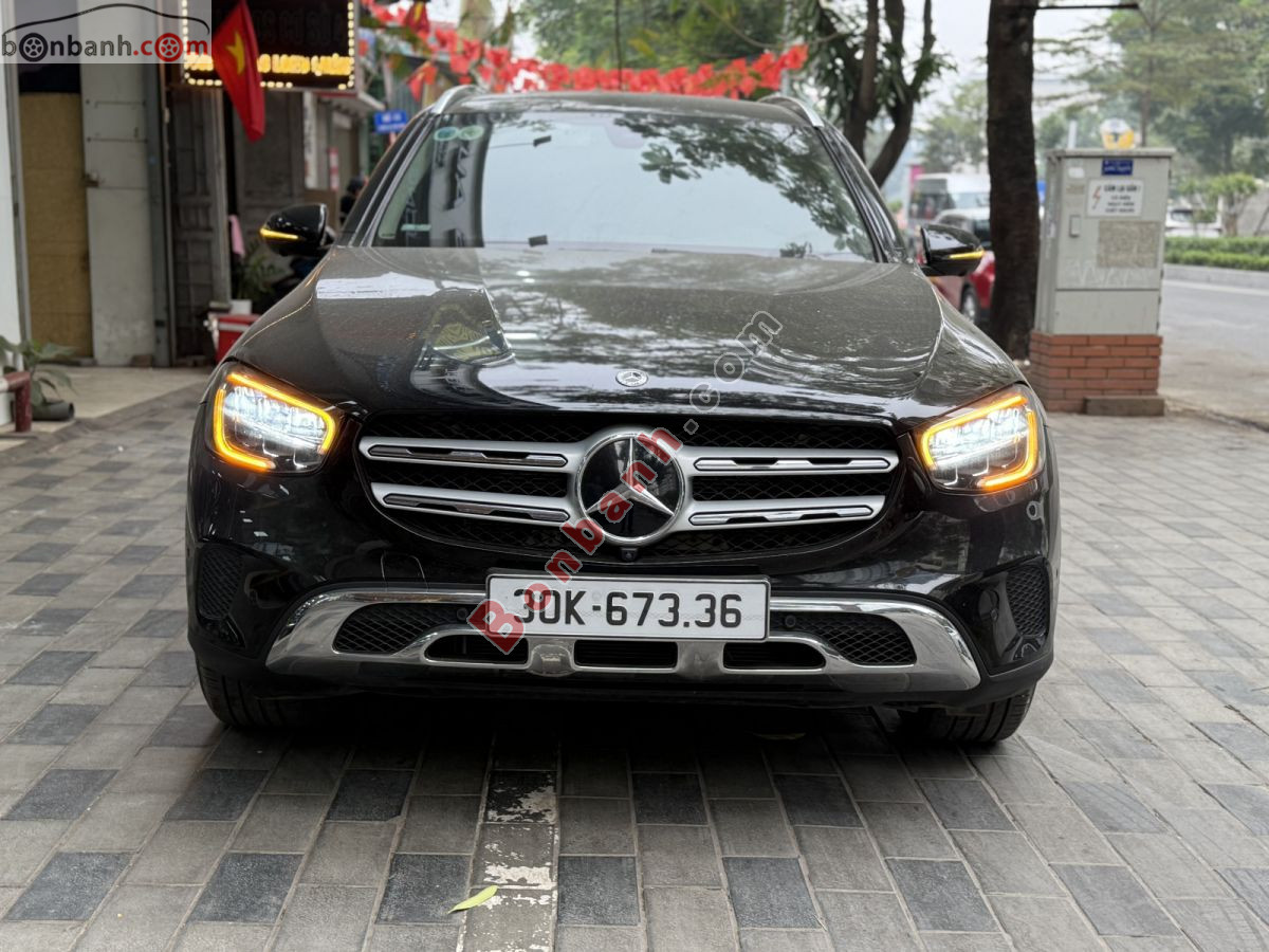 Xe Mercedes Benz GLC 200 4Matic 2020