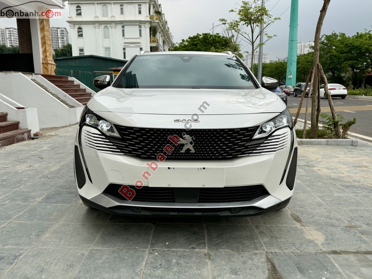 Peugeot 5008 GT 1.6 AT 2022