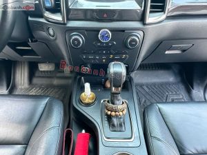 Xe Ford Everest Titanium 2.0L 4x2 AT 2021