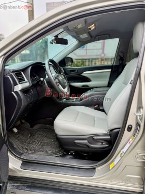Xe Toyota Highlander LE 2.7 2014