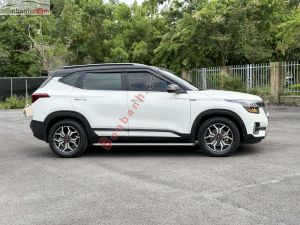 Xe Kia Seltos Premium 1.4 AT 2020