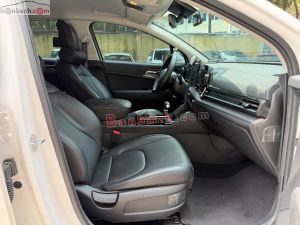 Xe Kia Sportage Premium 2.0G 2025