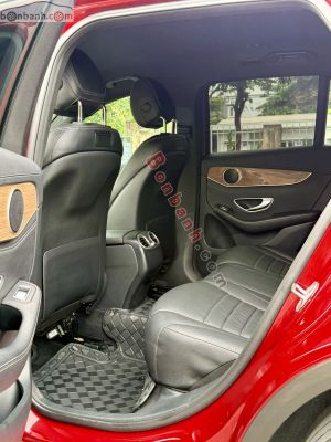 Xe Mercedes Benz GLC 250 4Matic 2017