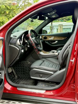 Xe Mercedes Benz GLC 250 4Matic 2017