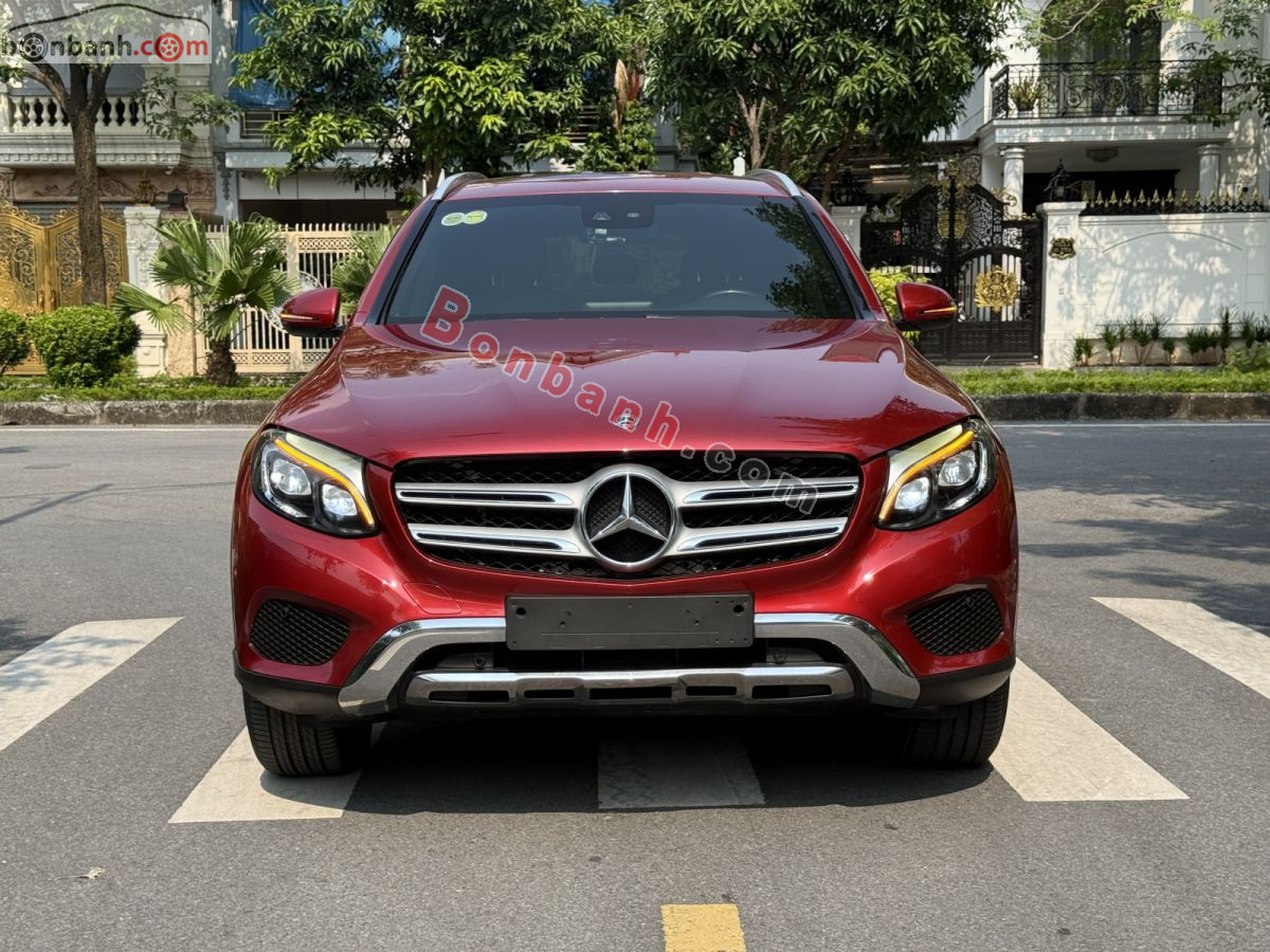 Xe Mercedes Benz GLC 250 4Matic 2017