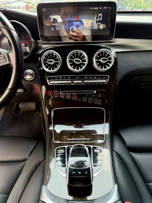 Xe Mercedes Benz GLC 200 2019