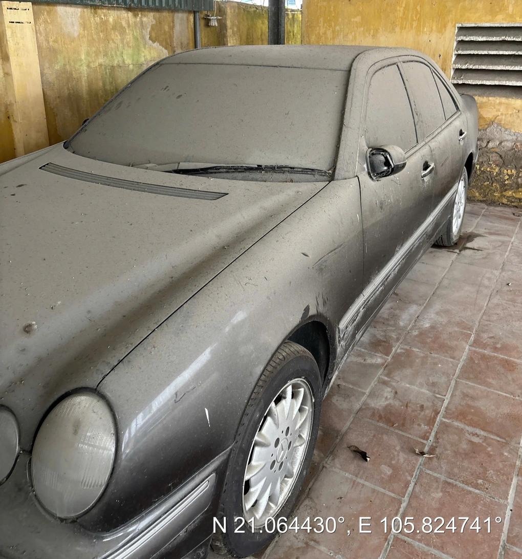 mercedesjpg-1763386647869